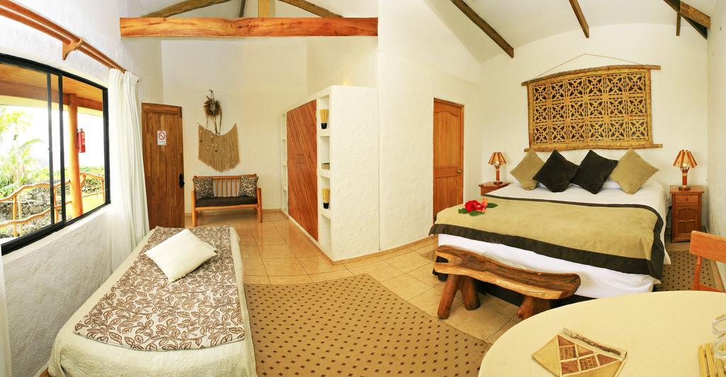 Pikera Uri Eco Lodge Hanga Roa Zimmer foto