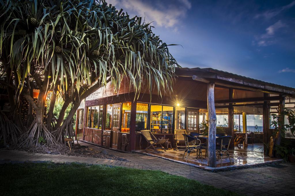 Pikera Uri Eco Lodge Hanga Roa Exterior foto