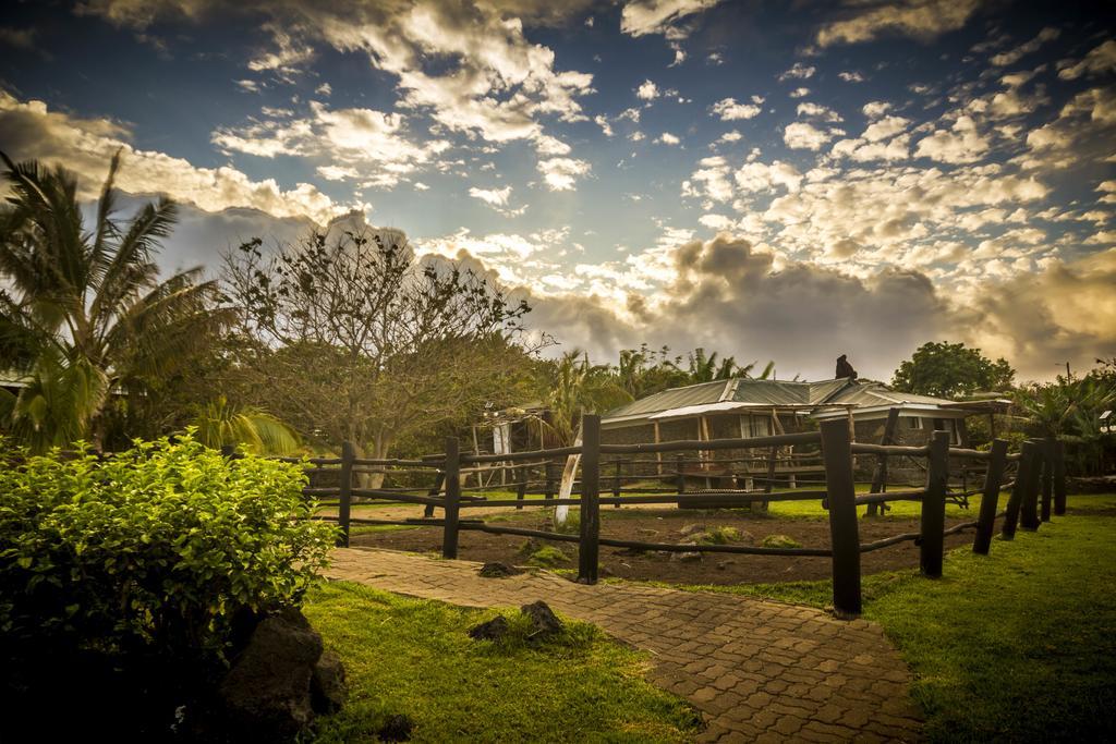 Pikera Uri Eco Lodge Hanga Roa Exterior foto